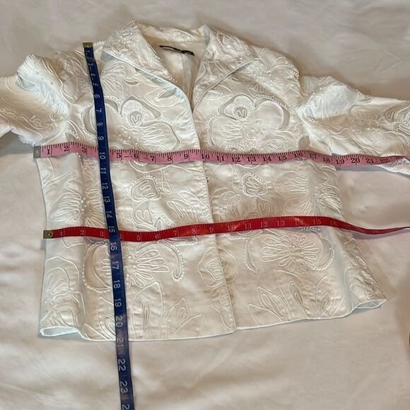 Lafayette 148 Jacket Elegant White Embroidered Women's Size 6 Embroidered Beaded - Picture 12 of 12